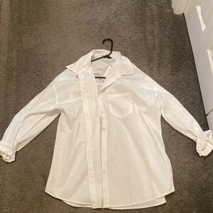 White button up dad shirt from Cotton On. Size Small. New with tags.